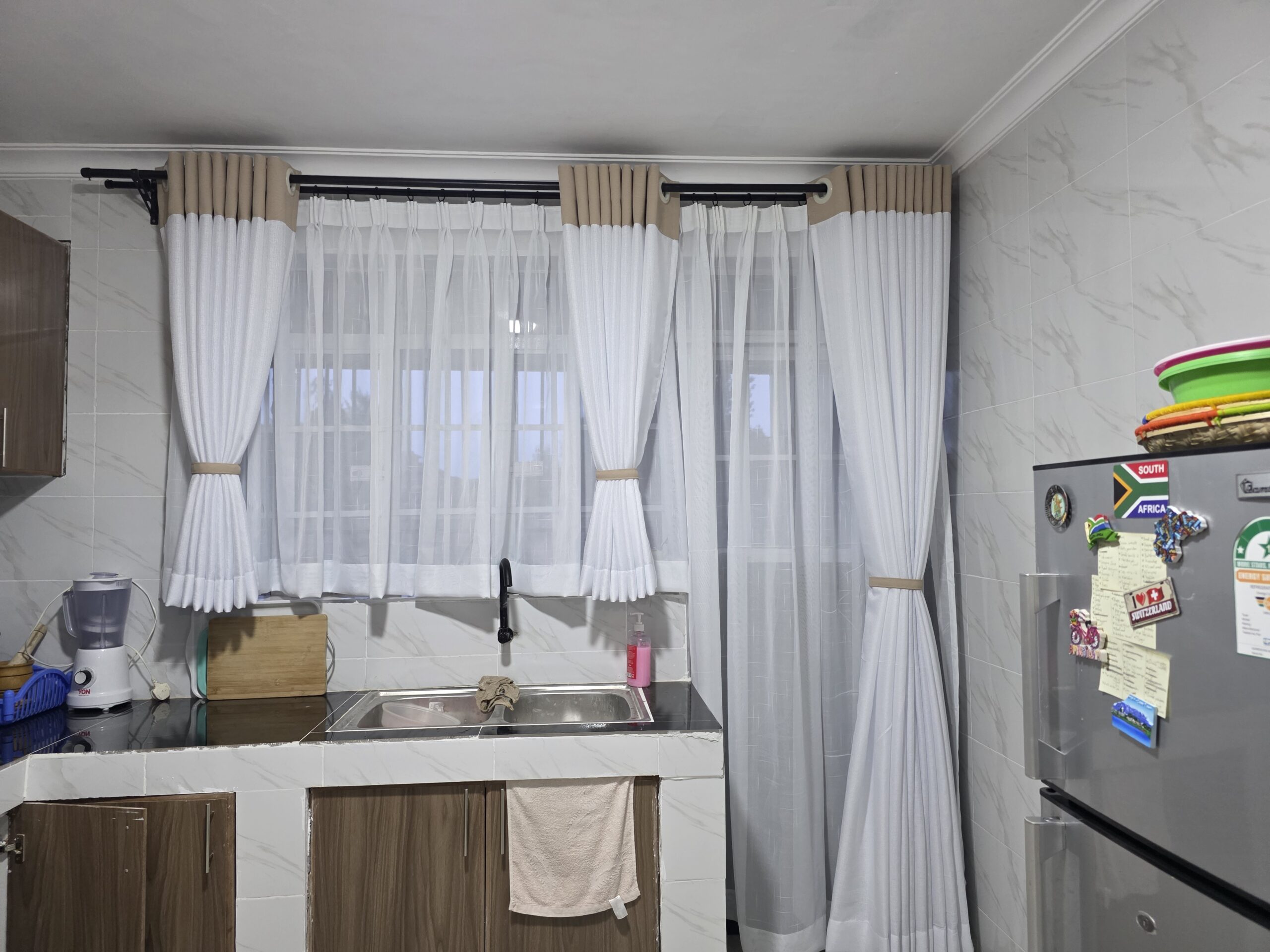 kitchen curtain