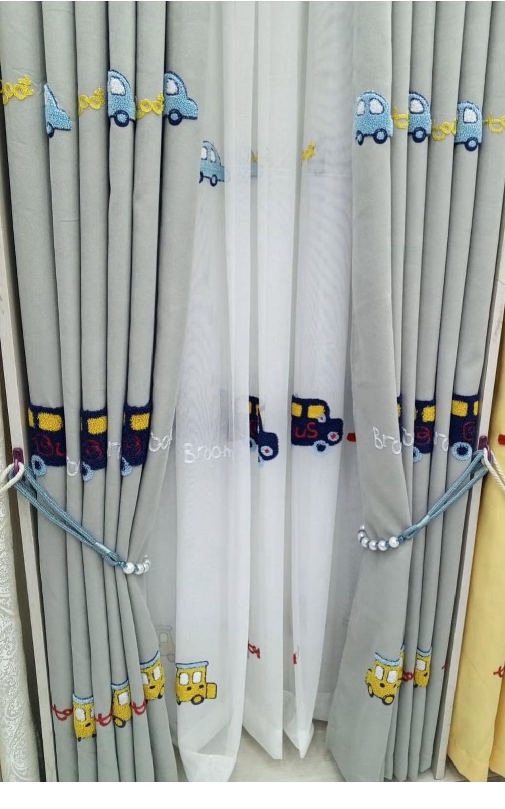 Kids bedroom Curtains - Image 2